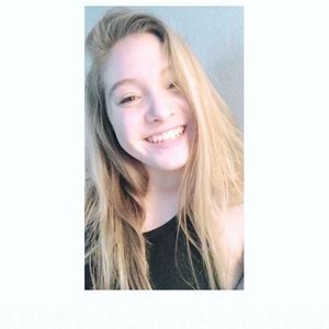 Meet your Posher, Aurie